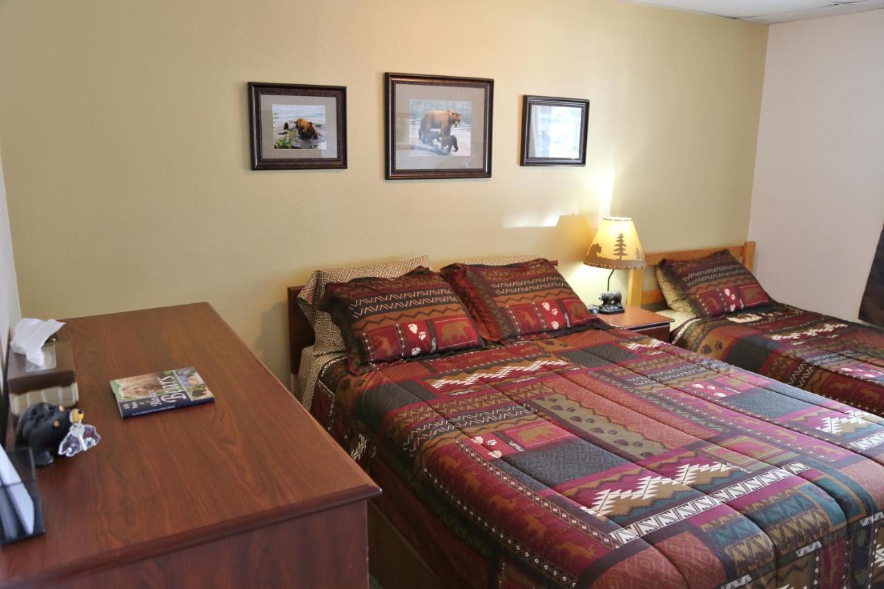 Bed & Breakfast House On The Rock 5*